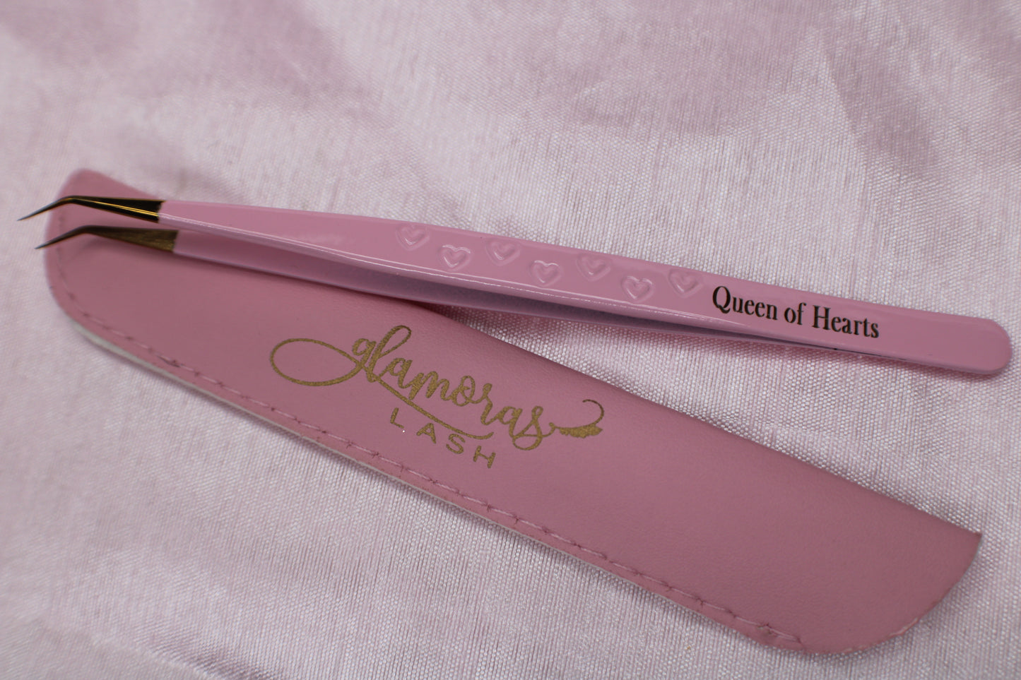 Reina de corazones Rosa: Aislamiento