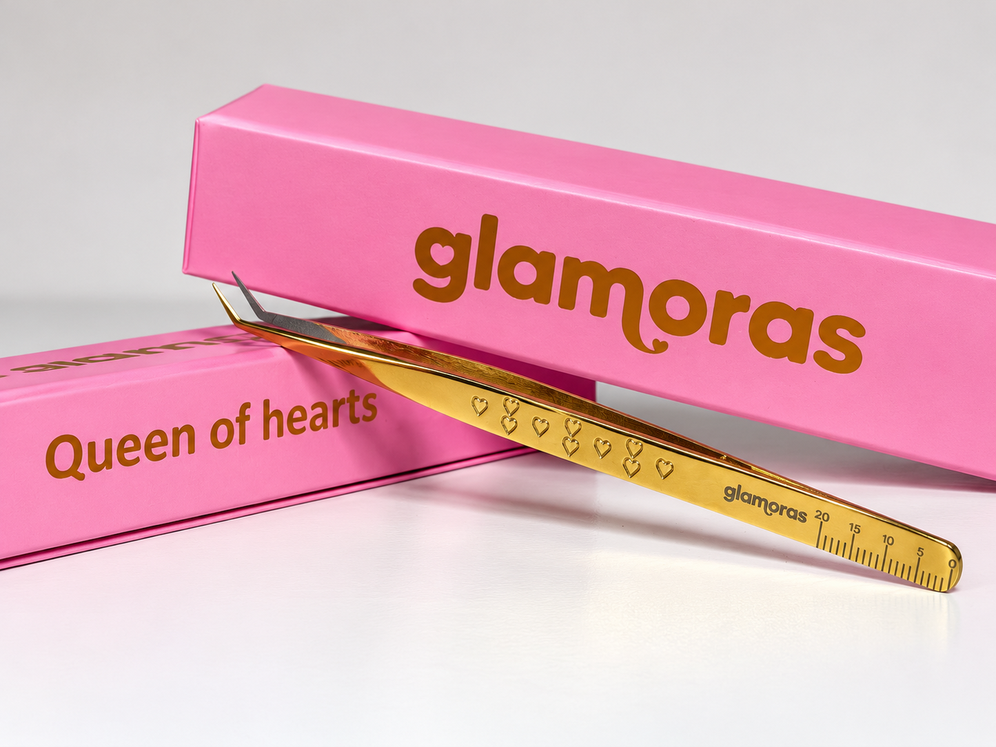 Queen of hearts tweezers