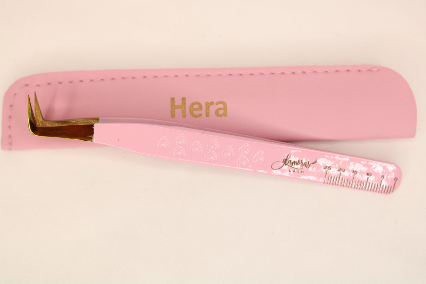 Hera Pink: Volume