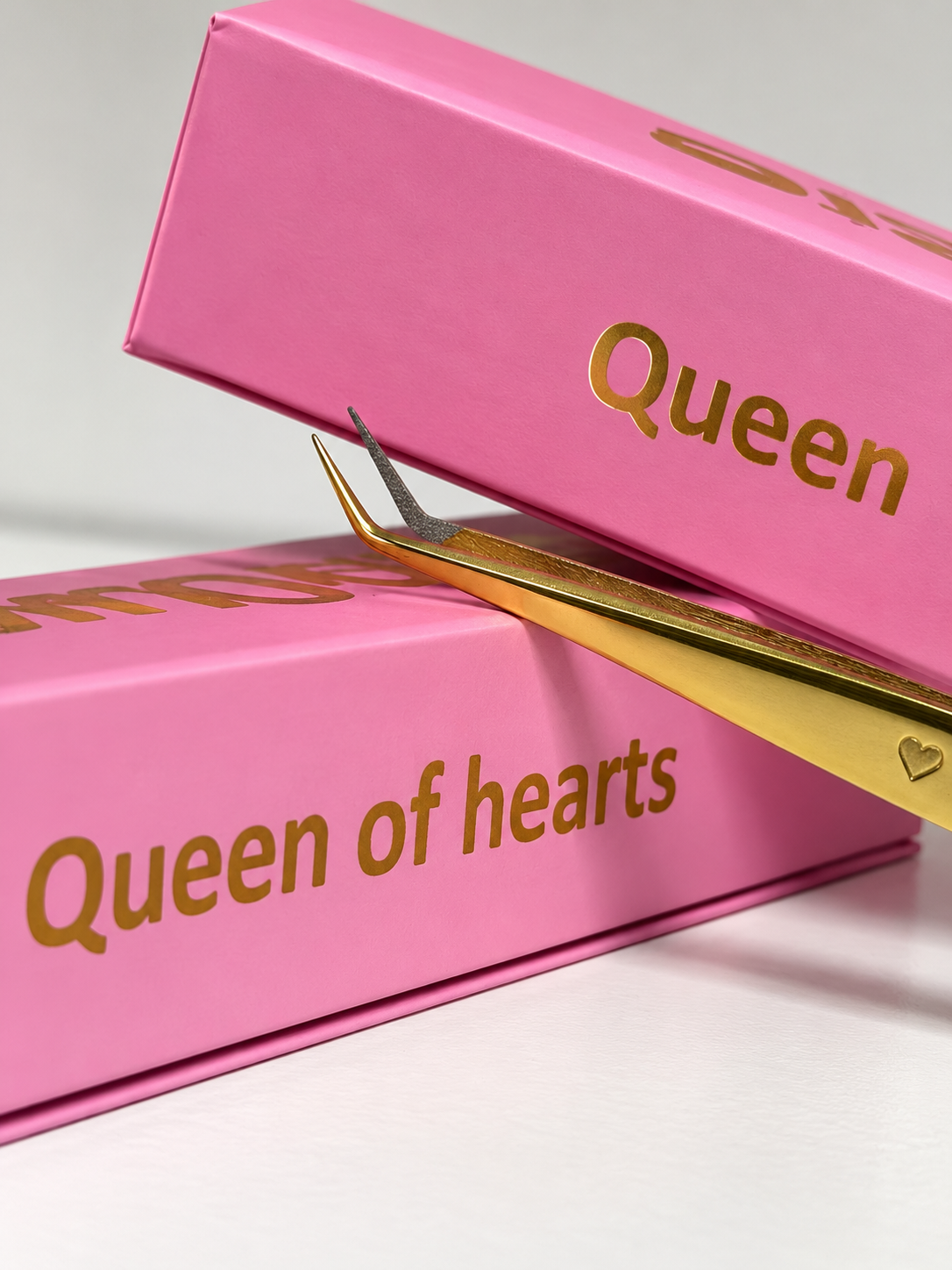 Queen of hearts tweezers
